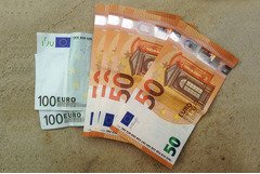 OFFERTA DI PRESTITO SERIA E TRASPARENTE  Cerchi un prestito per Offriamo prestiti